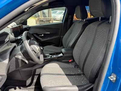 Peugeot 2008 S&S Allure incidentata Blu/Azzurro usata Carrara