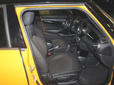 MINI 1.5 Cooper D Hype 5 One 1.5D Business XL 5p Arancione usata Orvieto