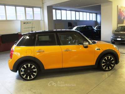 MINI 1.5 Cooper D Hype 5 One 1.5D Business XL 5p Arancione usata Orvieto