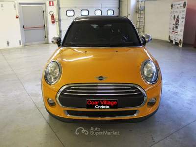 MINI 1.5 Cooper D Hype 5 One 1.5D Business XL 5p Arancione usata Orvieto