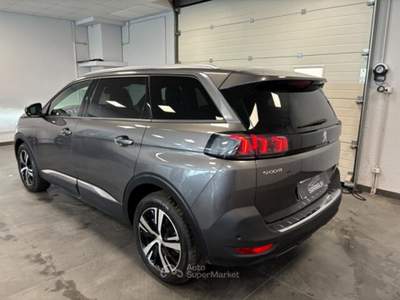 Peugeot 5008 7 Posti EAT8 Allure Pack 1.5 Diesel Grigio usata Qualiano