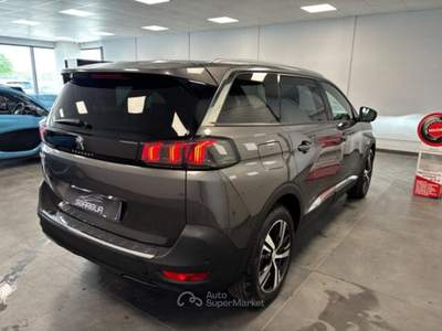 Peugeot 5008 7 Posti EAT8 Allure Pack 1.5 Diesel Grigio usata Qualiano