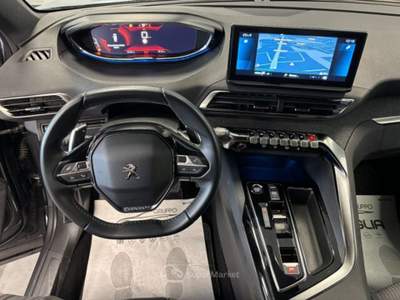 Peugeot 5008 7 Posti EAT8 Allure Pack 1.5 Diesel Grigio usata Qualiano