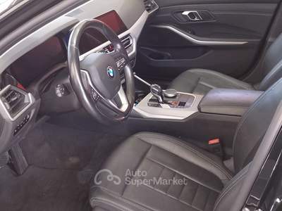 BMW Serie 3 320d 320d 48V Touring Business Advantage Nero usata Isernia