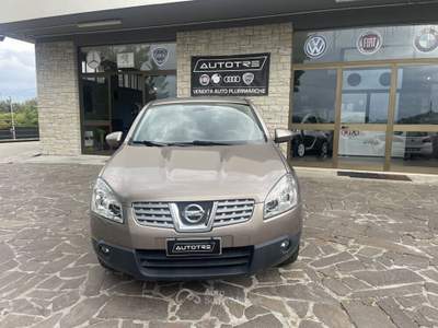 Nissan Qashqai DPF 4WD Tekna Grigio usata Perugia