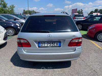 Mercedes-Benz Classe E E SW 280 cdi V6 Classic 4matic Argento usata Urgnano