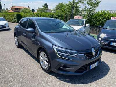 Renault Mégane Megane IV 2020 Berlina 1.5 blue dci RS Line 115cv Blu/Azzurro usata Urgnano