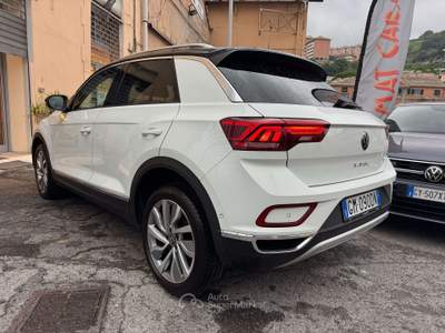 Volkswagen T-Roc T-Roc 1.0 tsi Style 110cv edition Plus Bianco usata Genova