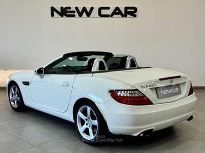 Mercedes-Benz SLK SLK 200 (cgi be) Premium Bianco usata Caresanablot