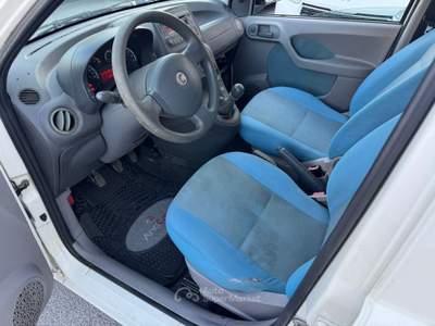 Fiat Panda Panda 1.3 mjt 16v Active 75cv Bianco usata San Giuseppe Vesuviano