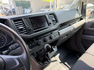 Volkswagen Crafter 35 2.0 TDI 140CV PM-TMFurgone Bianco usata Massa
