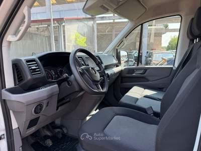 Volkswagen Crafter 35 2.0 TDI 140CV PM-TMFurgone Bianco usata Massa