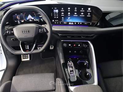 Audi Q5 TFSI 150kW S tronic S Line Edition Black Pack Gancio 20" Bianco usata Serravalle