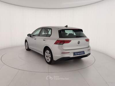 Volkswagen Golf 1.0 eTSI 81kW EVO Life DSG Argento usata Massa