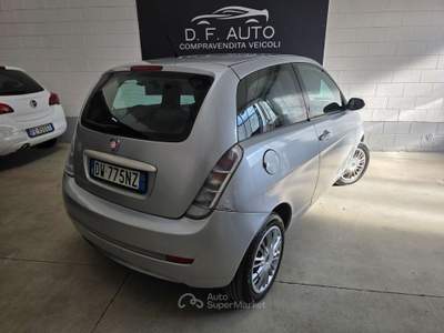 Lancia Ypsilon Ypsilon 1.2 Oro Argento usata Cornaredo