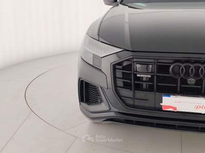 Audi Q8 55 TFSI e quattro tiptronic S-Line Sport Nero usata Massa