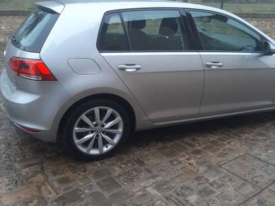 Volkswagen Golf Nn fumatore sempre tenuta in box usata San Paolo di Jesi
