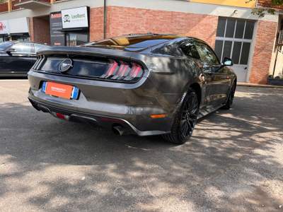 Ford Mustang FORD MUSTANG 2.3 Ecoboost 317 CV Fastback Grigio usata Ponsacco
