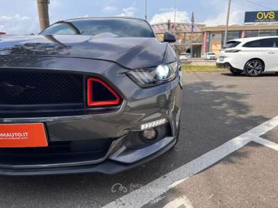 Ford Mustang FORD MUSTANG 2.3 Ecoboost 317 CV Fastback Grigio usata Ponsacco