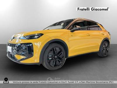 Volkswagen T-Roc 1.5 etsi r-line 150cv dsg Nero usata San Martino Siccomario