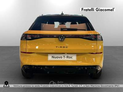 Volkswagen T-Roc 1.5 etsi r-line 150cv dsg Nero usata San Martino Siccomario