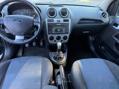 Ford Fiesta neopatentato Nero usata Roma