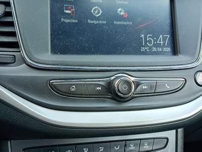 Opel Astra Acquistata da un rientro noleggio lungo termine Grigio usata Opera