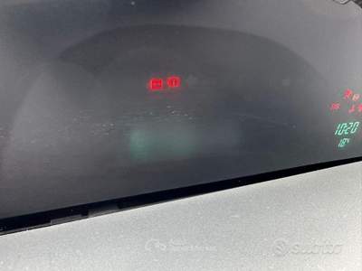 Toyota Yaris 5 porte Luxury pack usata Arcene