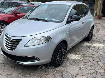 Lancia Ypsilon 5 porte S&S Platinum usata Arcene