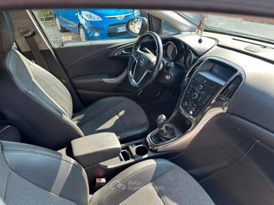 Opel Astra 5 porte Cosmo usata Arcene