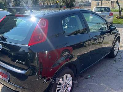 Fiat Grande Punto Starjet 16V 3 porte Emotion usata Arcene