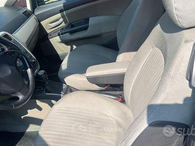 Fiat Grande Punto Starjet 16V 3 porte Emotion usata Arcene