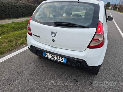 Dacia Sandero 1.2 "OK NEOPATENTATI" usata Brescia