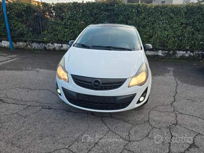 Opel Corsa "OK NEOPATENTATI" usata Brescia