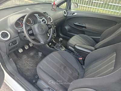 Opel Corsa "OK NEOPATENTATI" usata Brescia