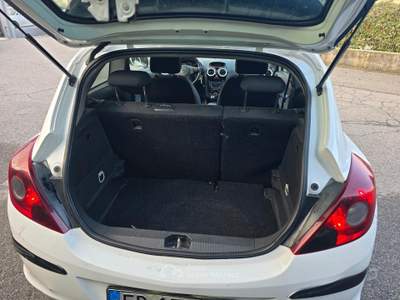 Opel Corsa "OK NEOPATENTATI" usata Brescia