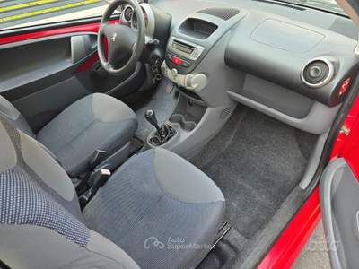 Peugeot 107 1.0i PLAISIR "OK PER NEOPATENTATI" usata Brescia
