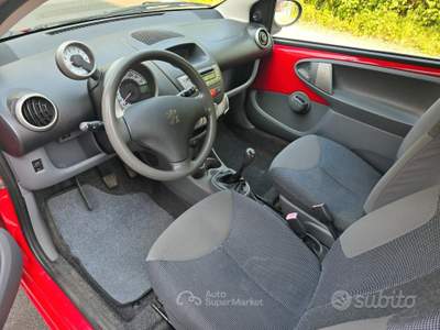 Peugeot 107 1.0i PLAISIR "OK PER NEOPATENTATI" usata Brescia