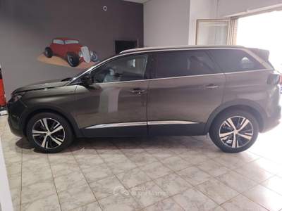 Peugeot 5008 S&S Business usata POTENZA PICENA
