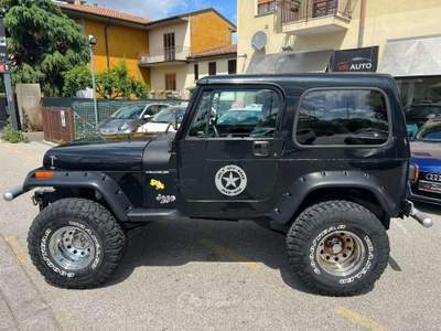 Jeep Wrangler Eagle 2.5 Laredo GANCIO TRAINO + Verricello Nero usata Verona