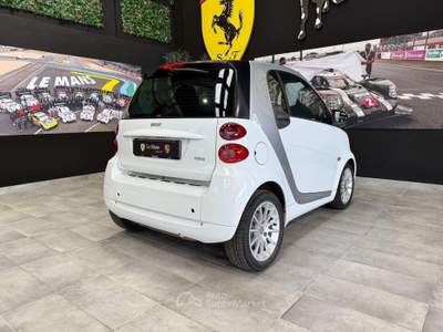 Smart ForTwo 1.0 mhd Passion 71cv Bianco usata Lesmo