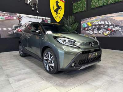 Toyota Aygo X Lounge Air 1.0 72cv Grigio usata Lesmo