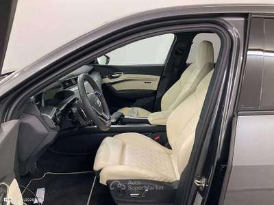 Audi Q8 Q8 Sportback e-tron 55 S line edition quattro Grigio usata Borgo Maggiore