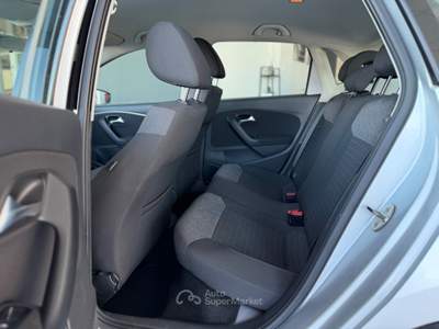 Volkswagen Polo 5p. Fresh BlueMotion Technology Argento usata CARESANABLOT
