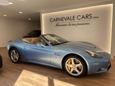 Ferrari California California 4.3 dct 460cv Blu/Azzurro usata Torino