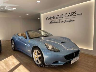 Ferrari California California 4.3 dct 460cv Blu/Azzurro usata Torino