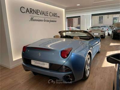 Ferrari California California 4.3 dct 460cv Blu/Azzurro usata Torino