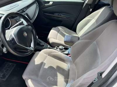 Alfa Romeo Giulietta 1.6 JTDm-2 105 CV Distinctive Grigio usata Saluzzo