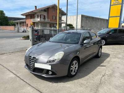 Alfa Romeo Giulietta 1.6 JTDm-2 105 CV Distinctive Grigio usata Saluzzo