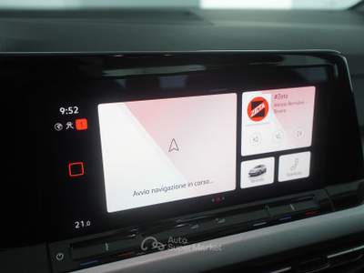 Volkswagen Golf Golf 1.0 eTSI EVO DSG Life Nero usata Parma